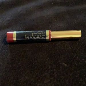 ‼️NWOT‼️LipSense Long-Lasting Lip Color in Crimson